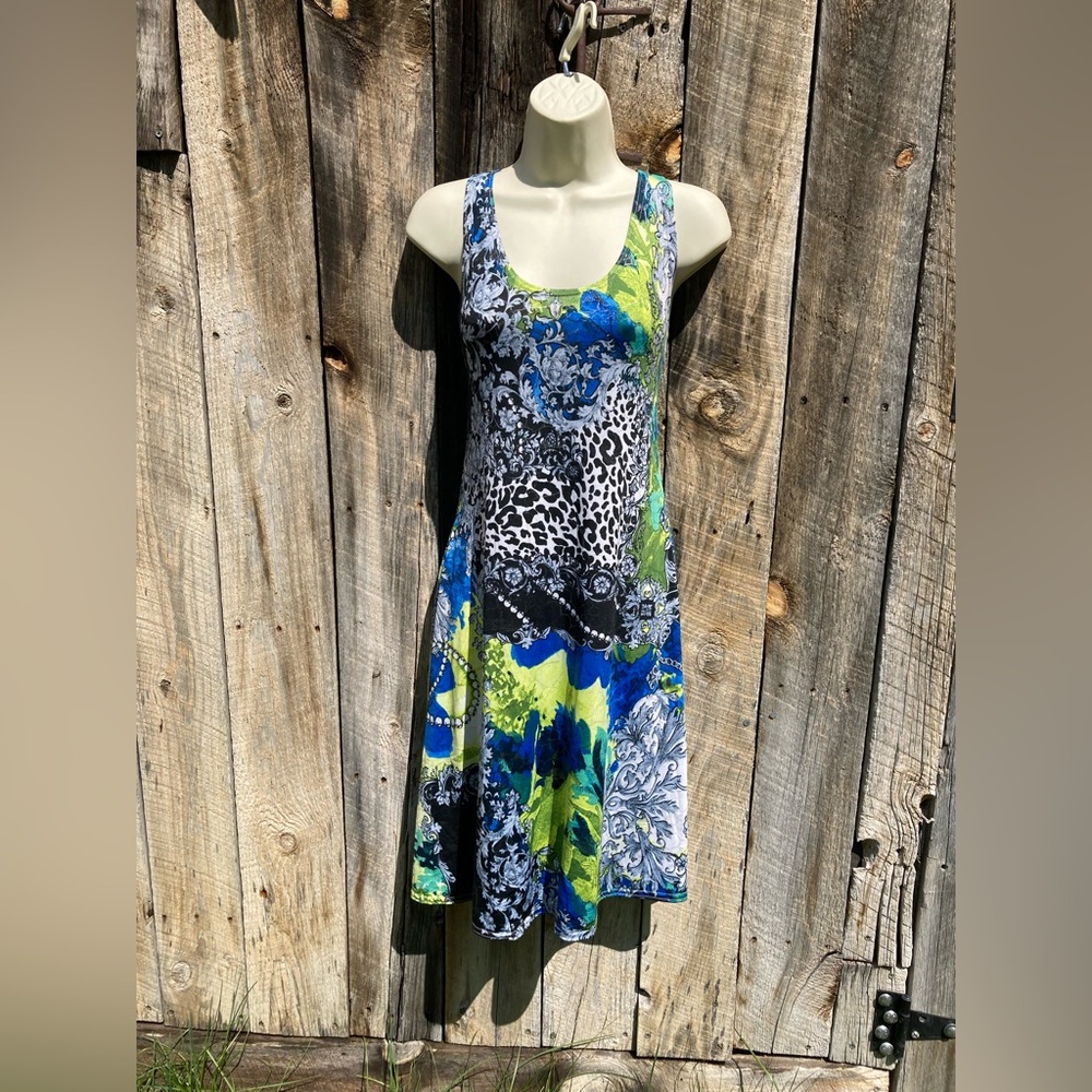 Eye-catching Summer Dress by Sophie A. Lovely colors & blingy silver accents. M